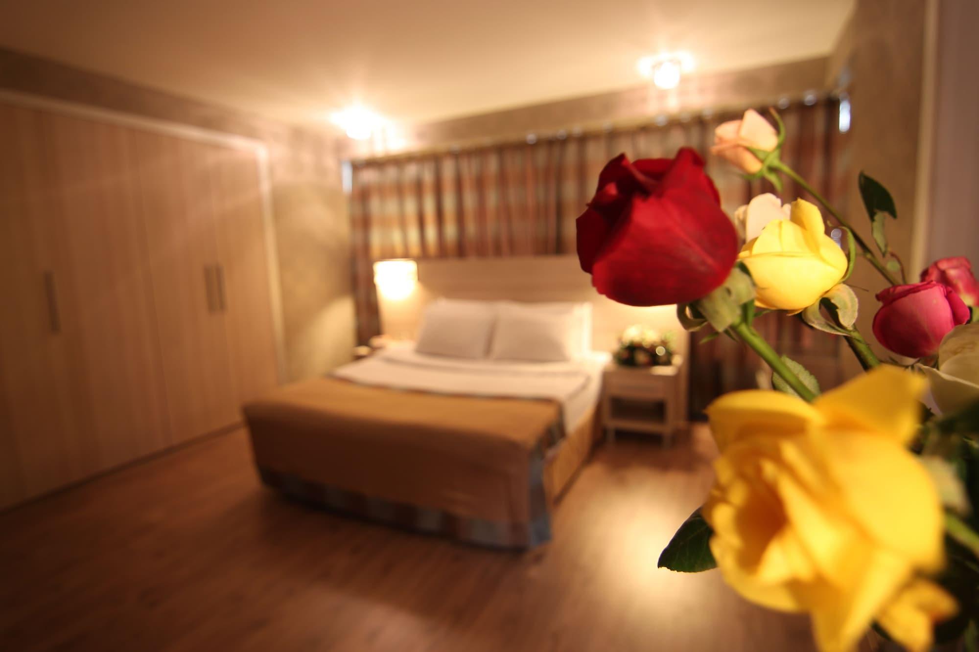 Ramada By Wyndham Ankara Hotel Bagian luar foto