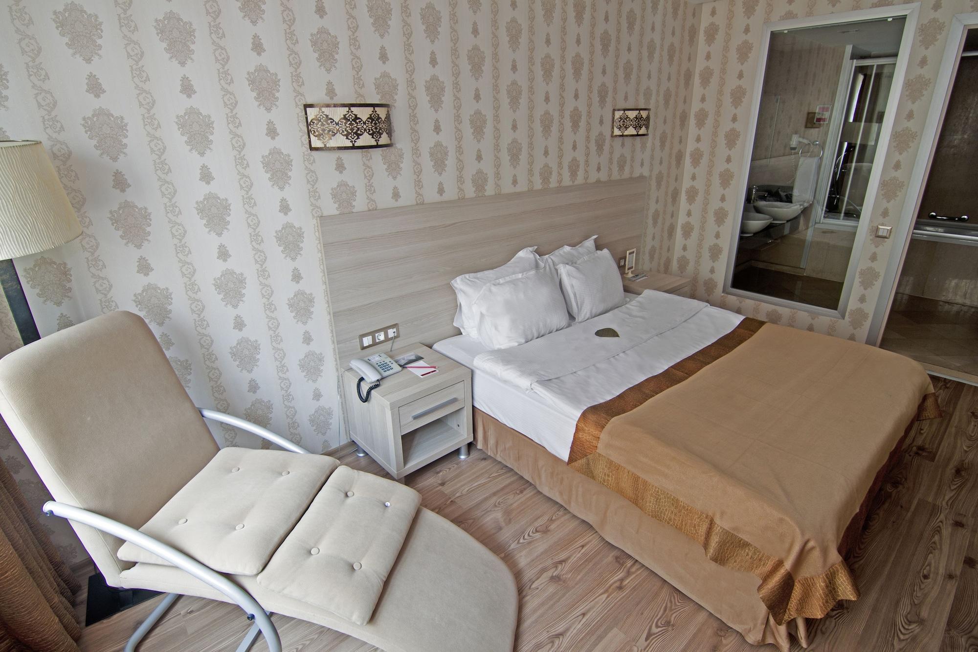 Ramada By Wyndham Ankara Hotel Bagian luar foto