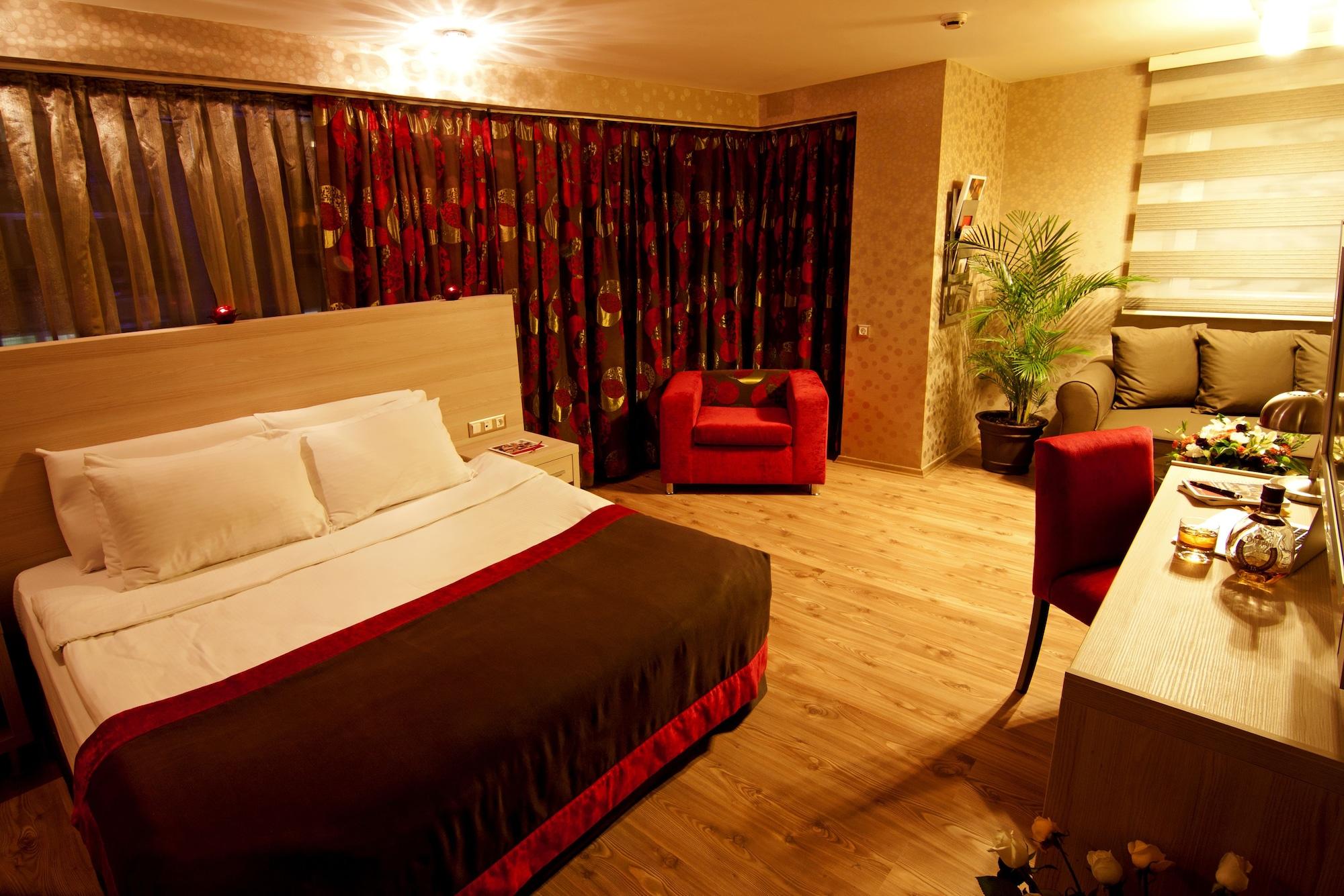 Ramada By Wyndham Ankara Hotel Bagian luar foto