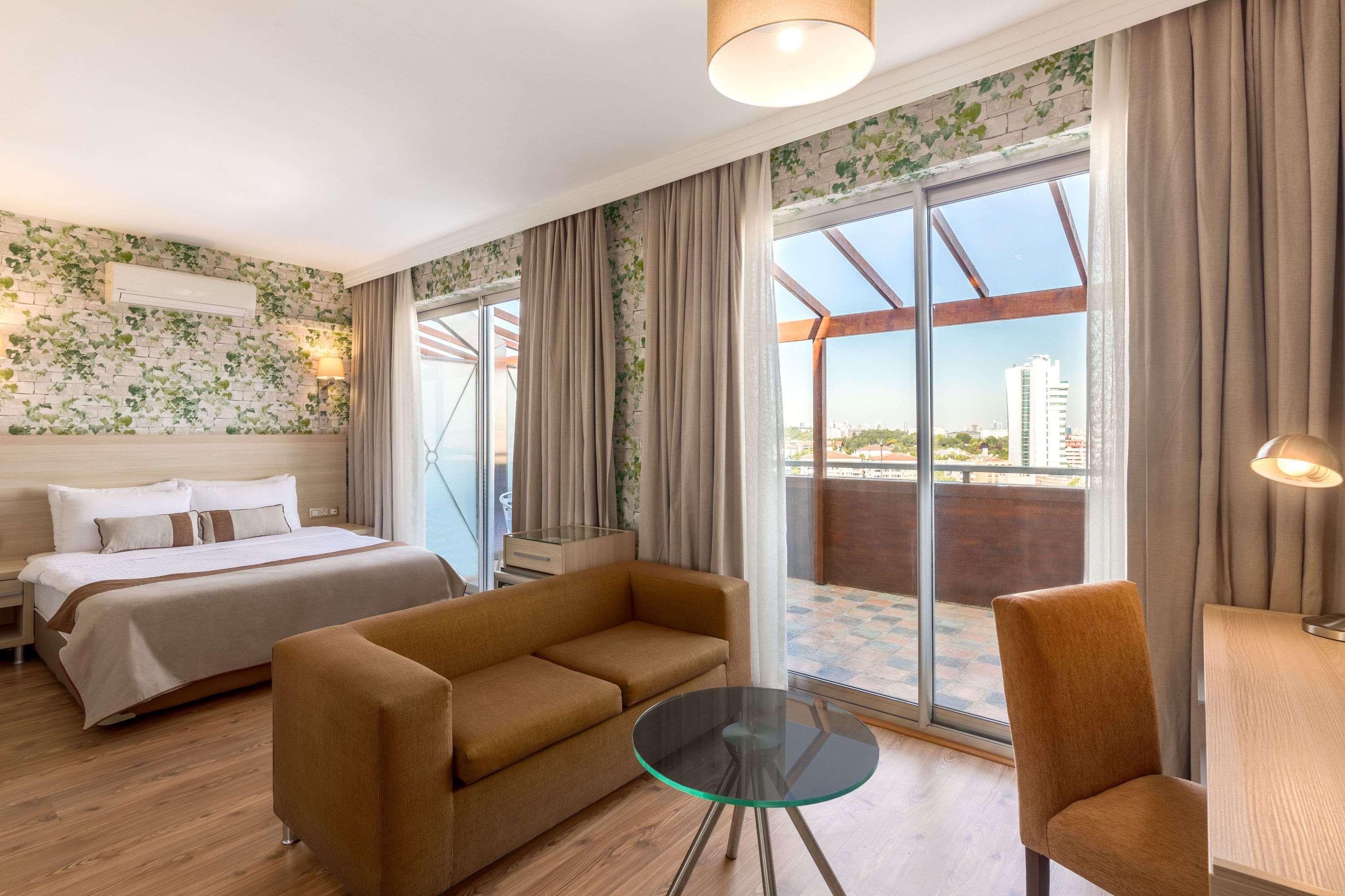 Ramada By Wyndham Ankara Hotel Bagian luar foto
